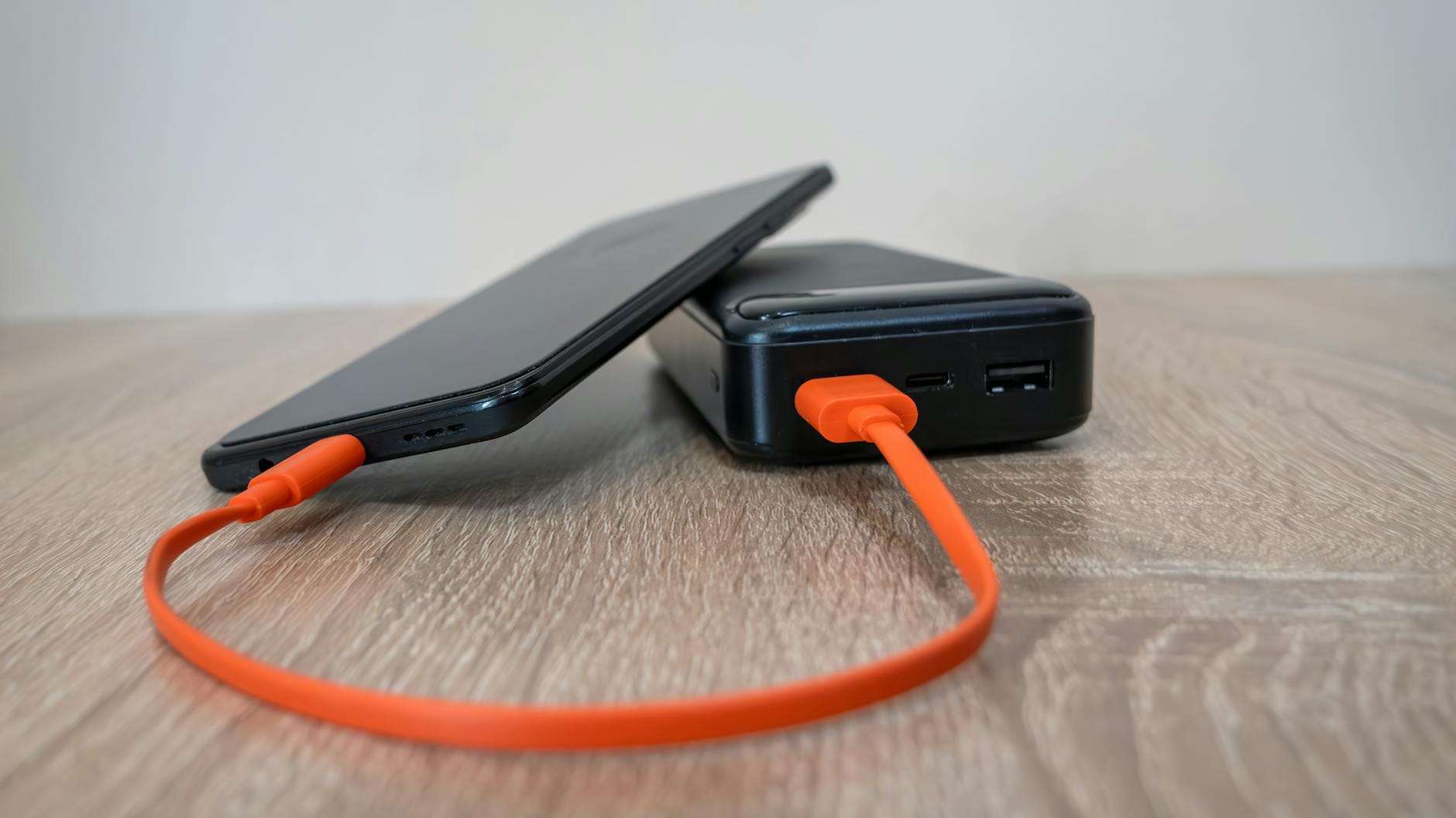 Best Portable Charging Station For Multiple Devices: Charge All Your Gear At Once 3 Best Portable Charging Station for Multiple Devices: Charge All Your Gear at Once